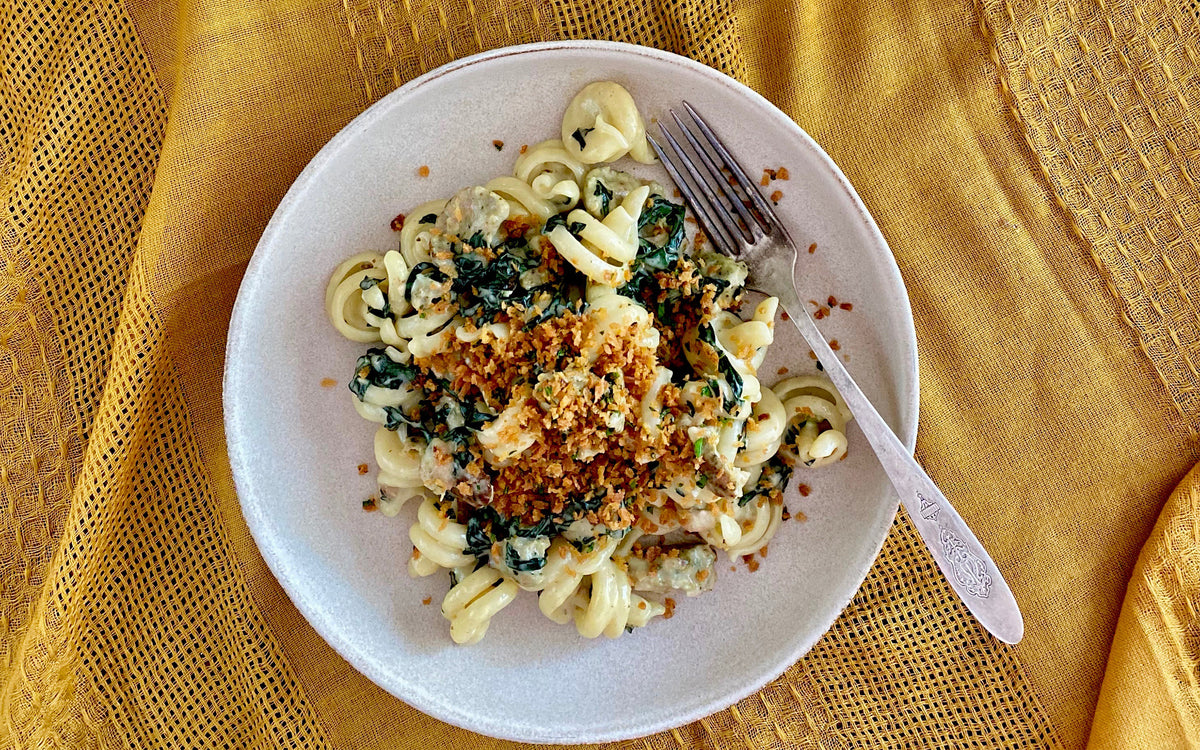 Creamy Chicken Kale Pesto Sausage Pasta with Lemony Toasted Breadcrumbs